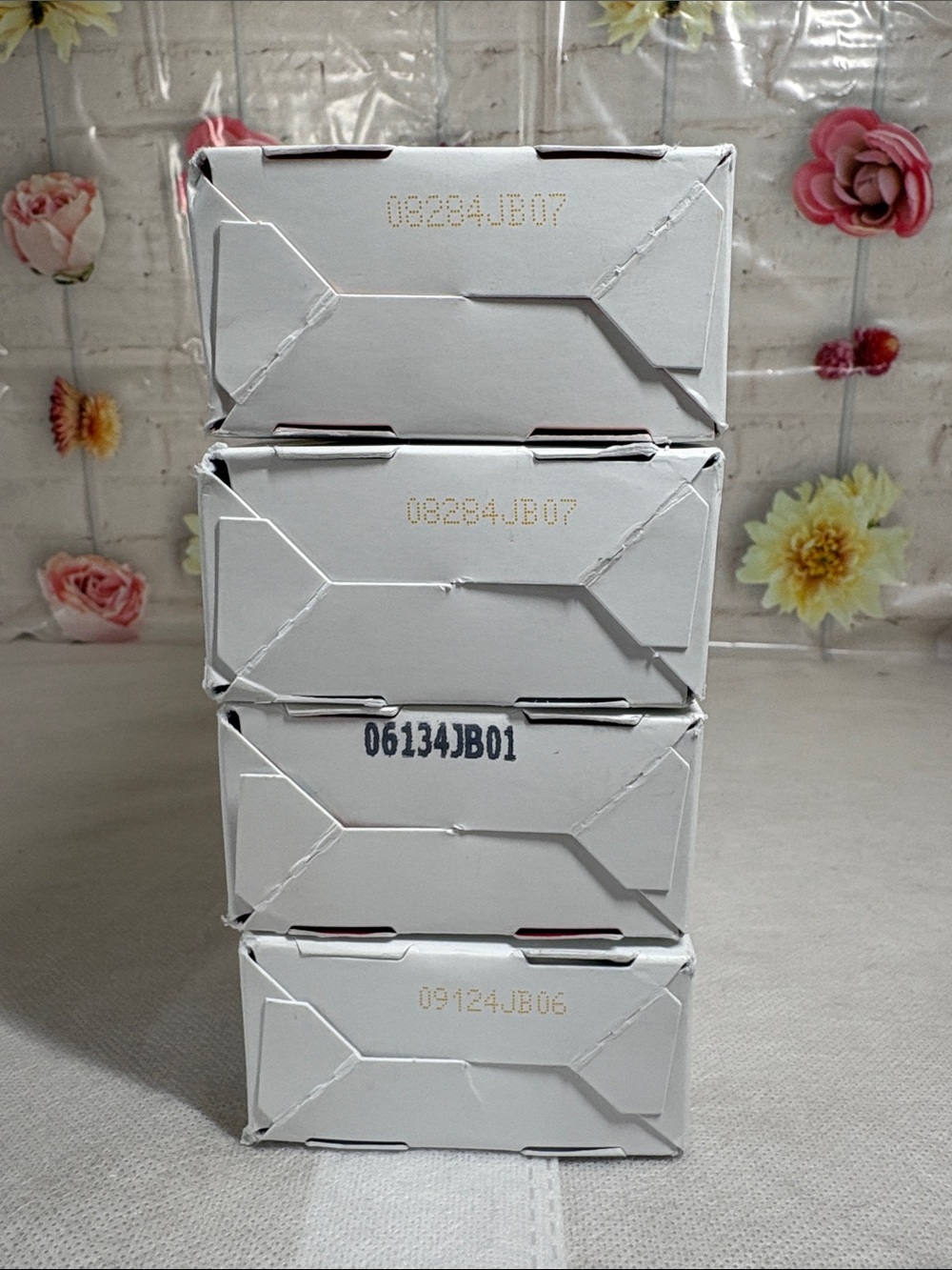 4 Dove Lotion for All over Care and to Reduce Dark Spots New in Box - Picture 6 of 7
